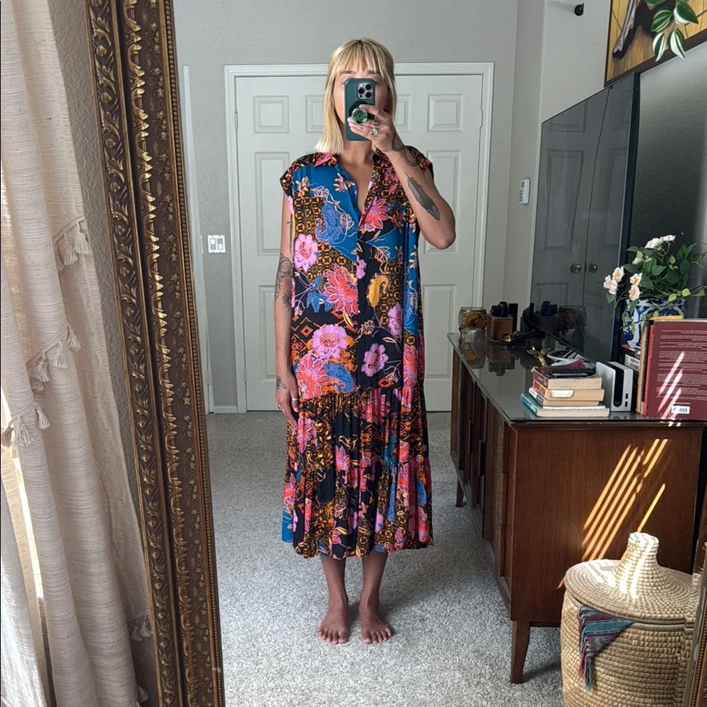 Free People Abstract Floral Sleeveless Midi Dress, 100% polyester, oversized XS - Picture 1 of 9